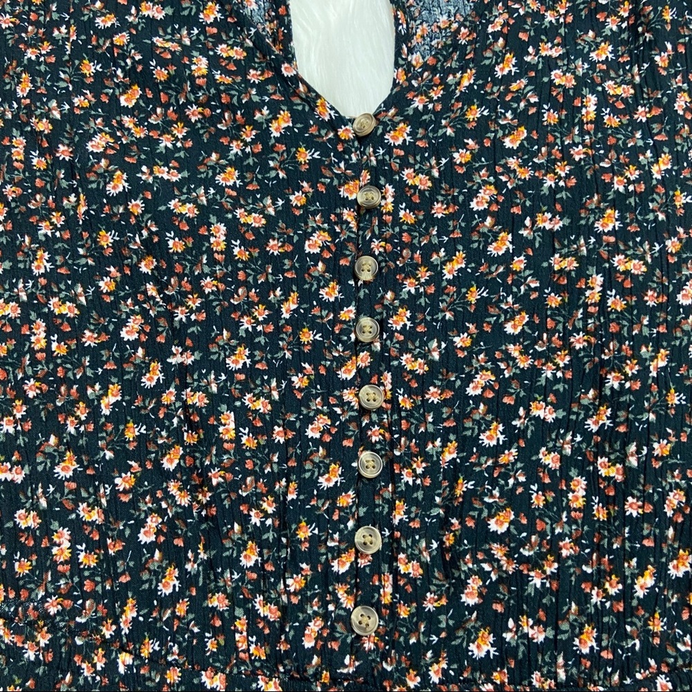 American Eagle floral fall romper - Picture 6 of 8